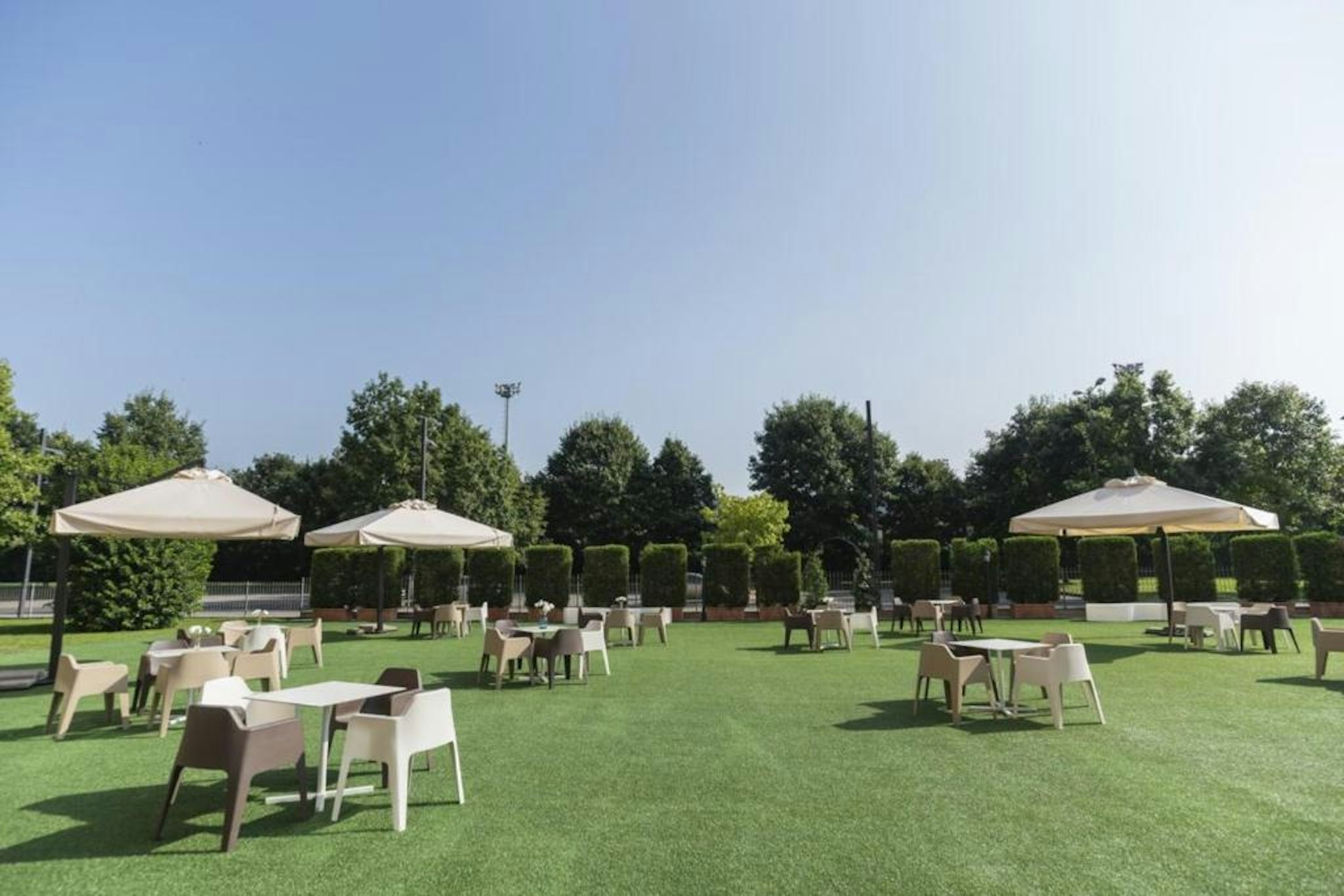 Phi Hotel Cavalieri 48/51