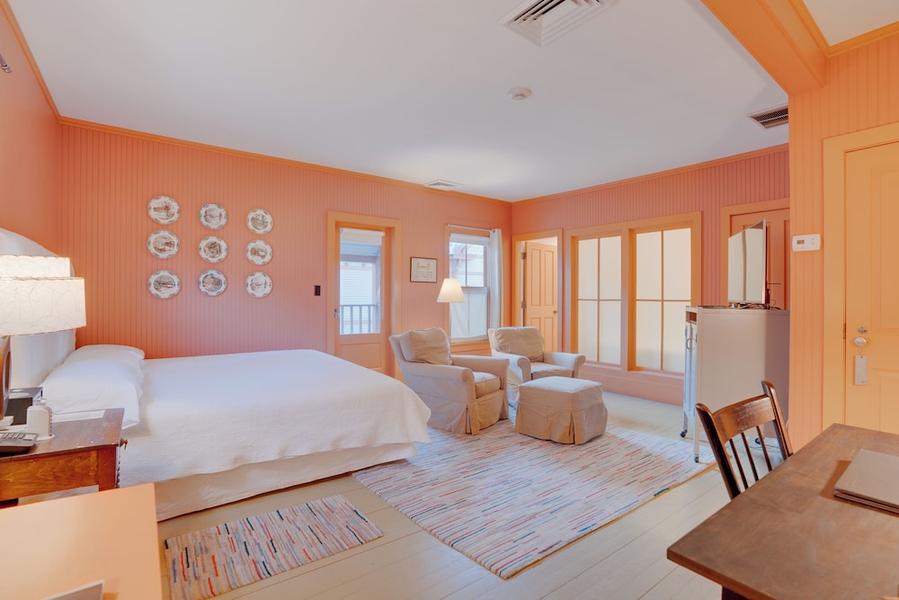 The Porches Inn At Mass Moca 23/74