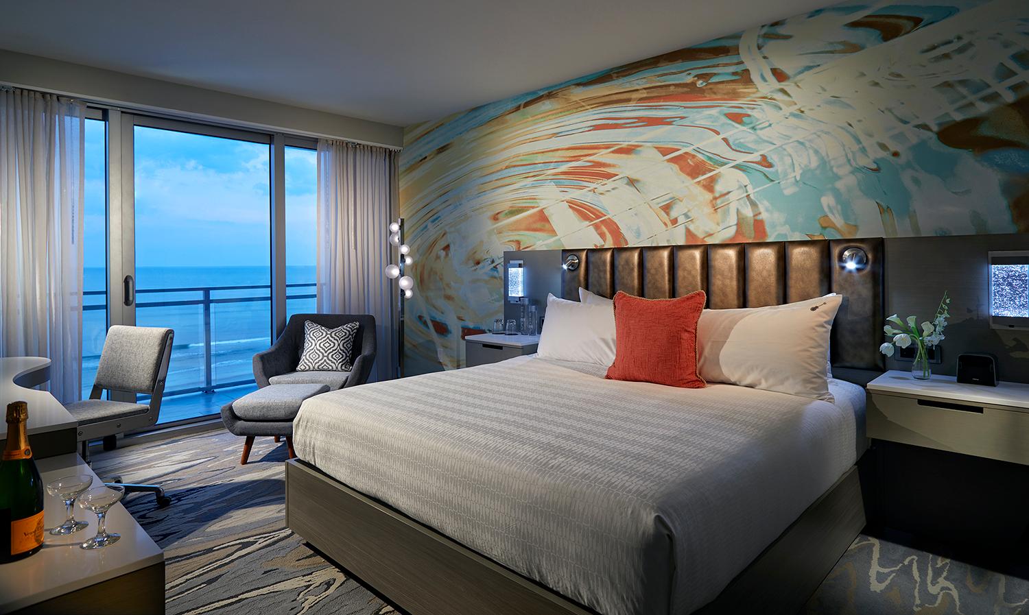 Room, Ocean Front