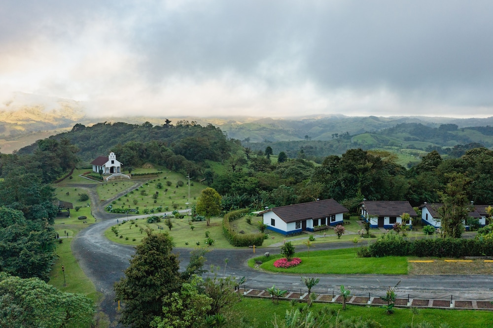 Villa Blanca Cloud Forest Resort and Nature Reserve 69/73