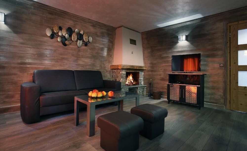 RESIDENCE HERMINE 38/70