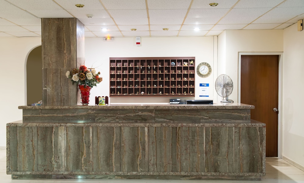 California Beach Hotel - Adults Only 6/48
