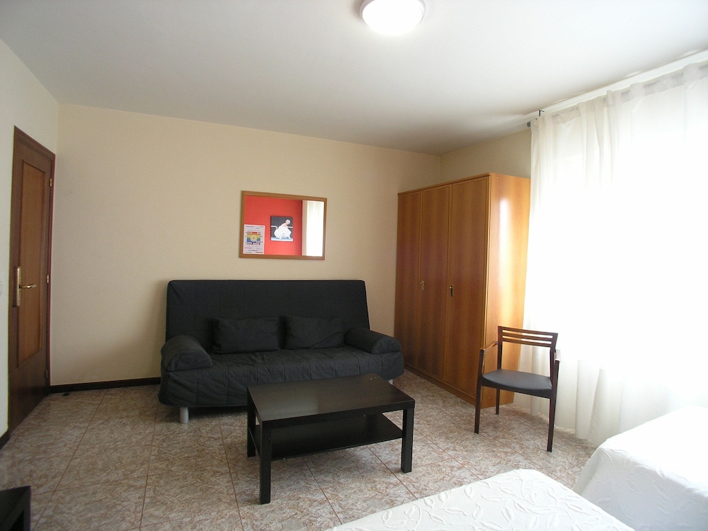 Iraipe Gorbea Hotel 34/48