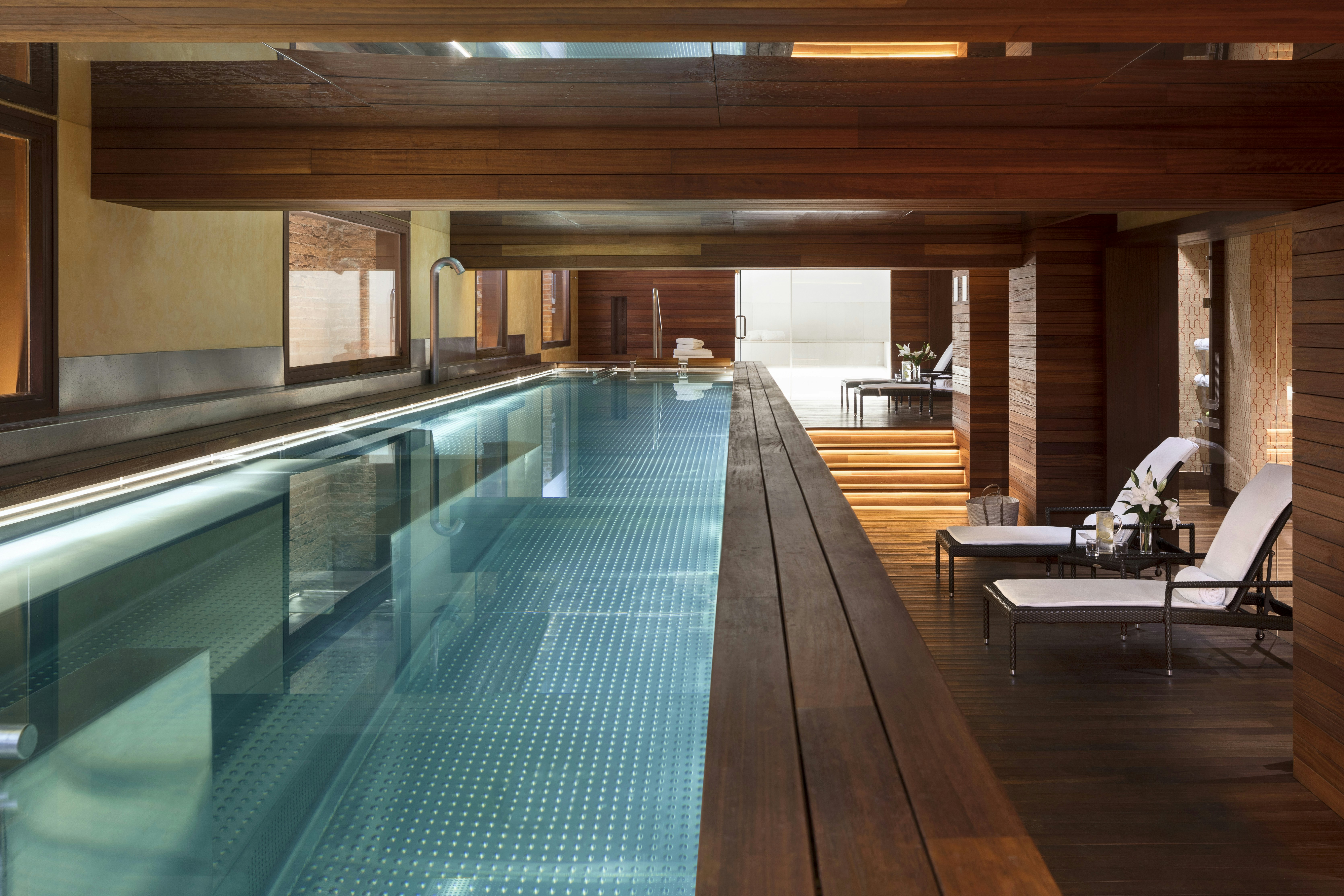 Urso Hotel And Spa 38/85