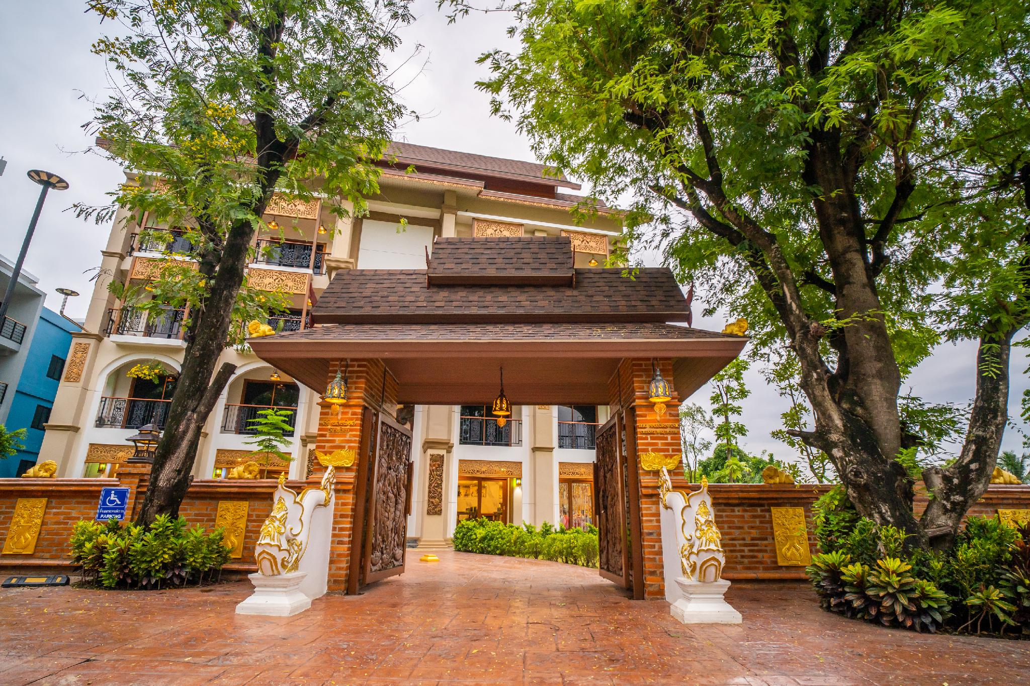 Siri Nakornpink Chiang Mai Hotel in CHIANG MAI