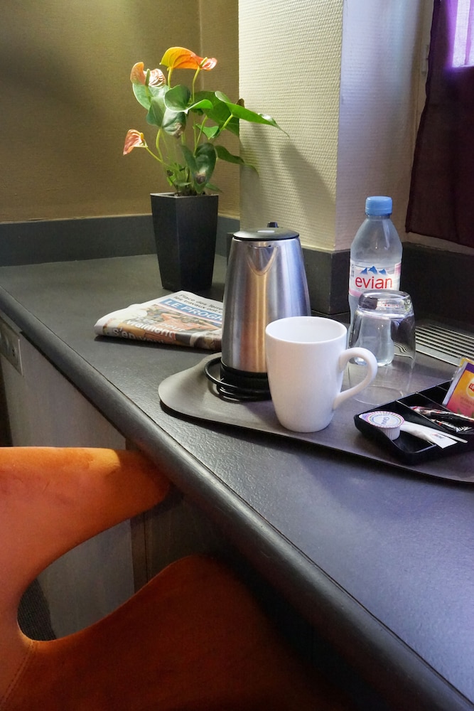 Hotel Gratte - Ciel Ariana 44/51