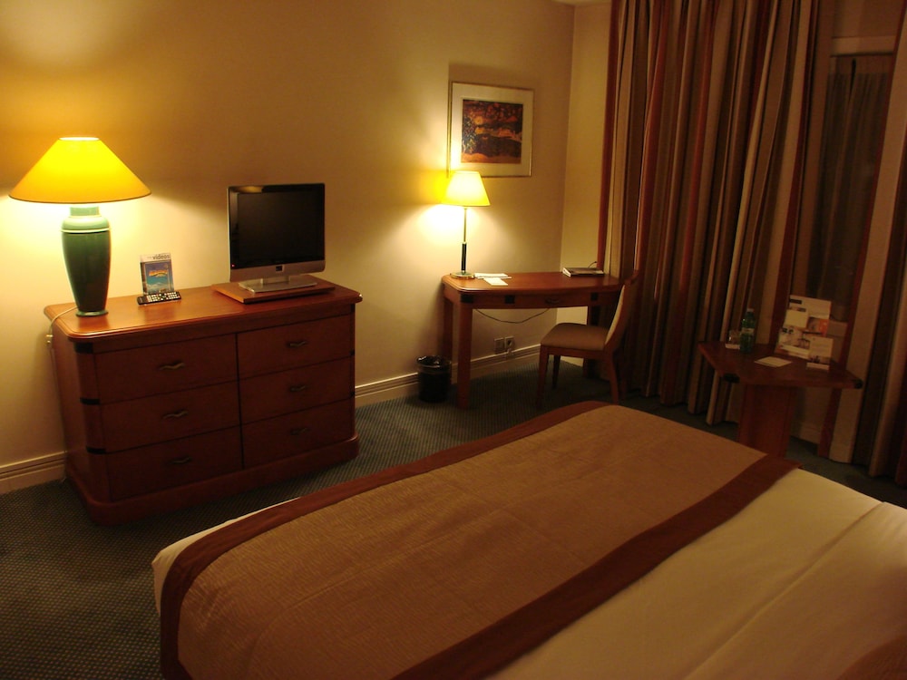 Pullman Bucharest World Trade Center Hotel 29/74