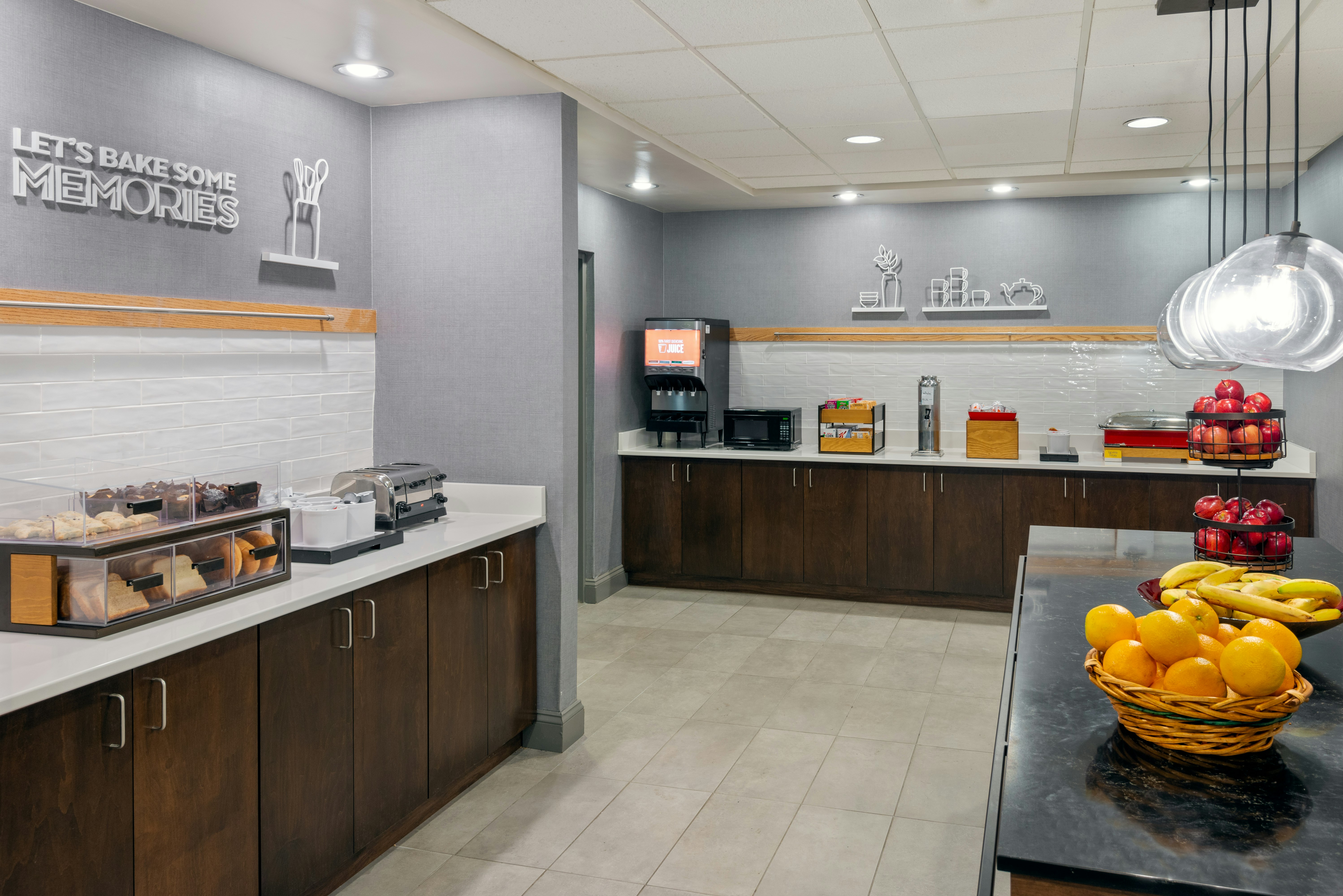 Hampton Inn Petersburg-Southpark Mall 4/14