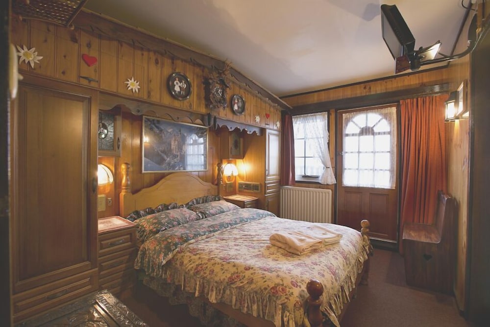 Honeymoon, Alpine, Double Bed
