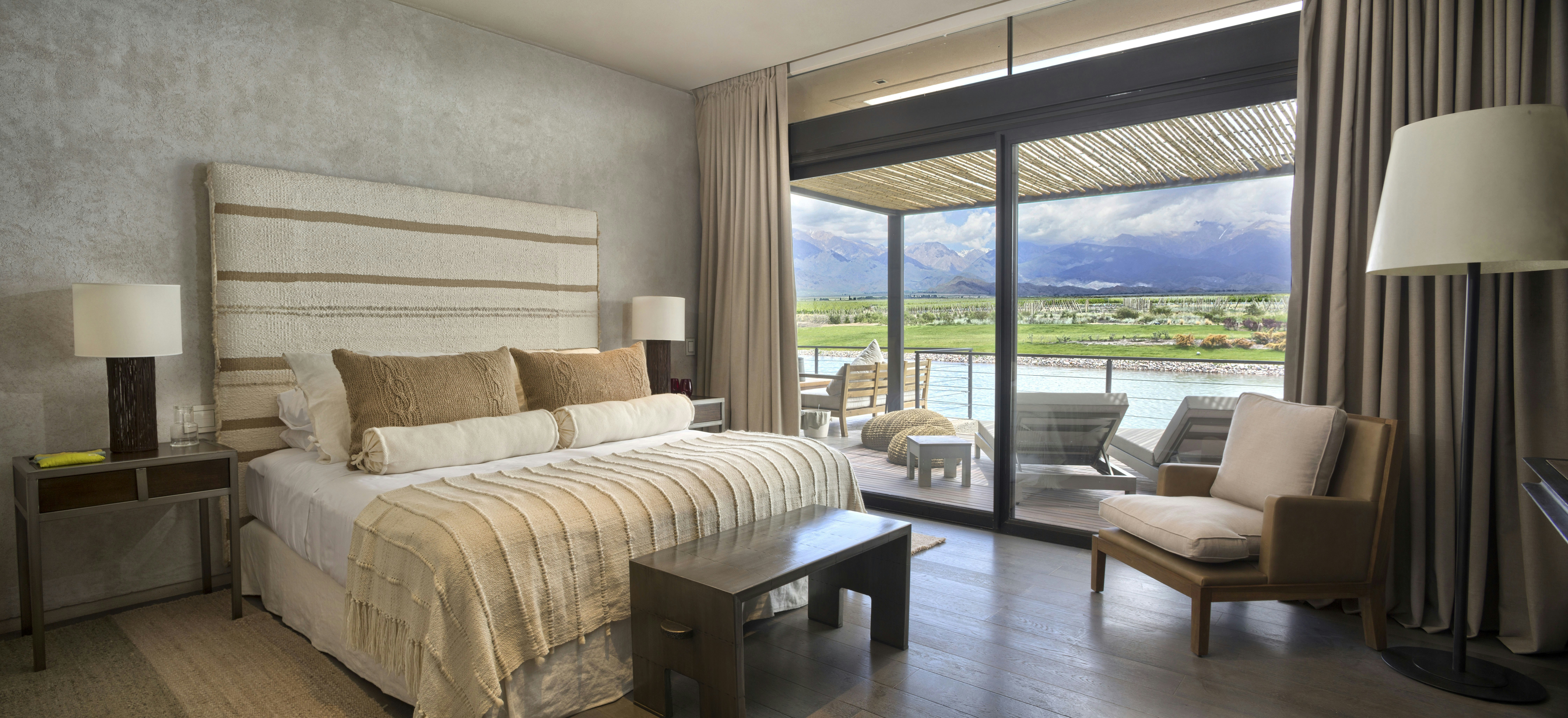 The Vine Resort & Spa 10/50