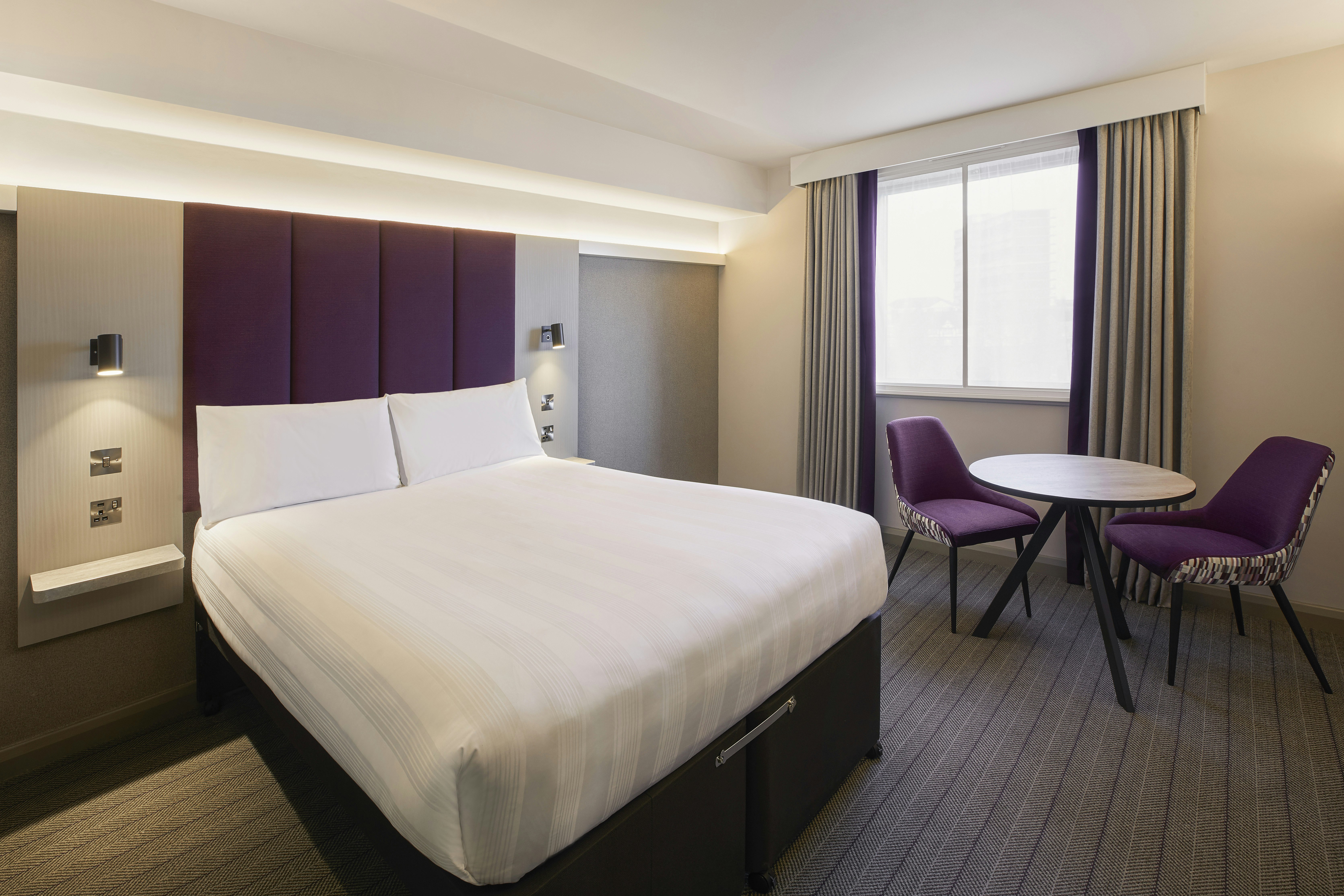 Premier Inn London Waterloo (Lambeth Road) 12/34