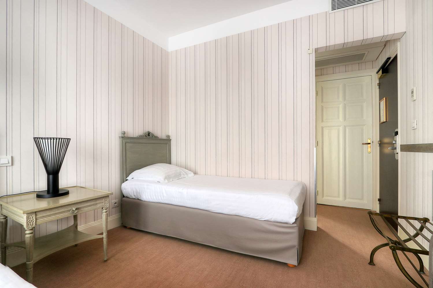 Best Western Brittany La Baule Centre And Plage 8/22