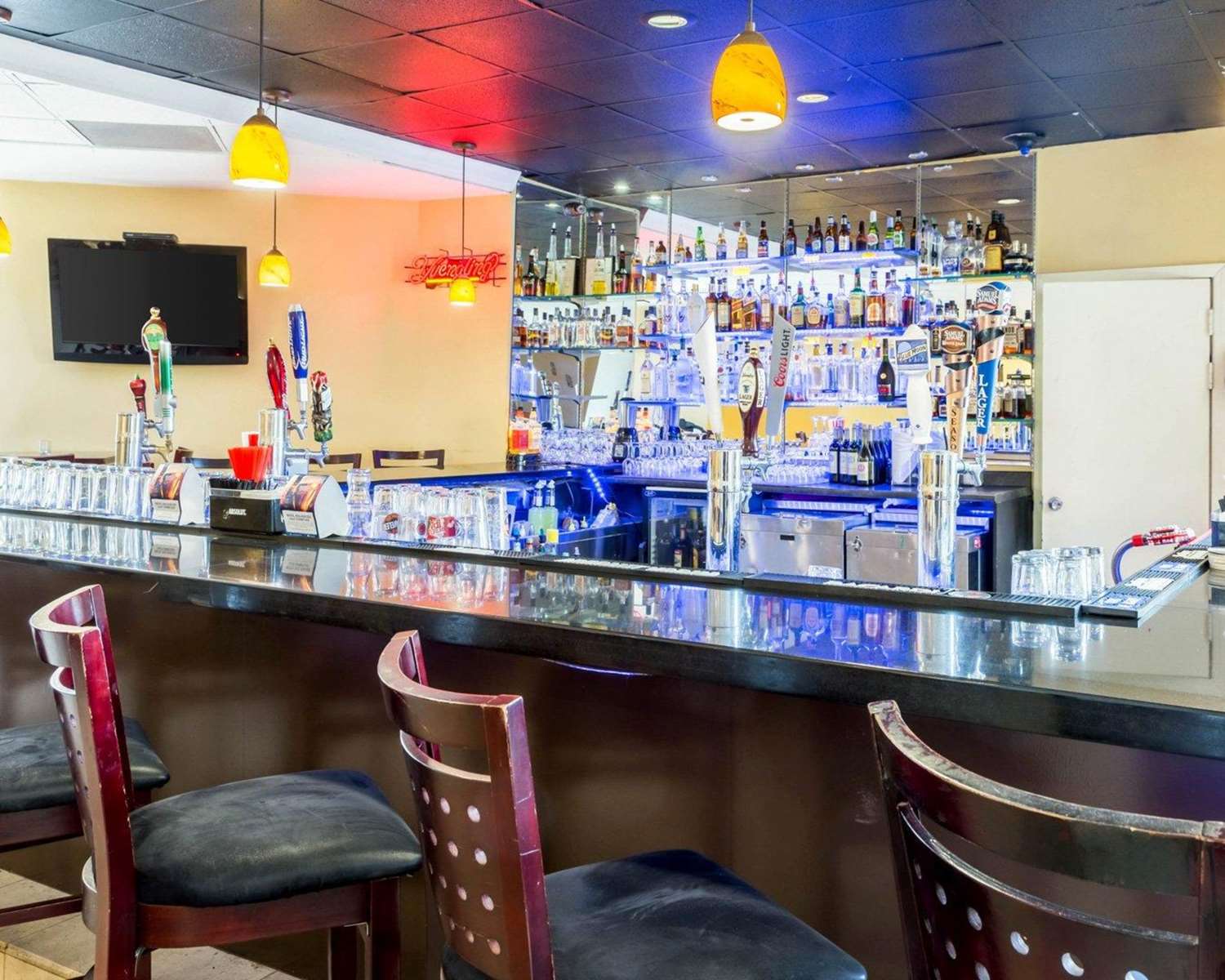 Clarion Hotel Somerset - New Brunswick, NJ 23/33