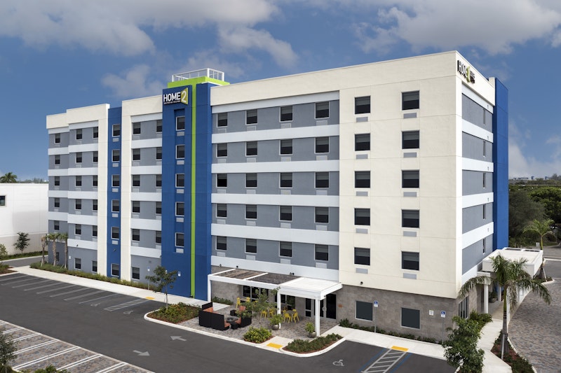 Home2 Suites by Hilton Miami Doral/West Airport, FL 2/43