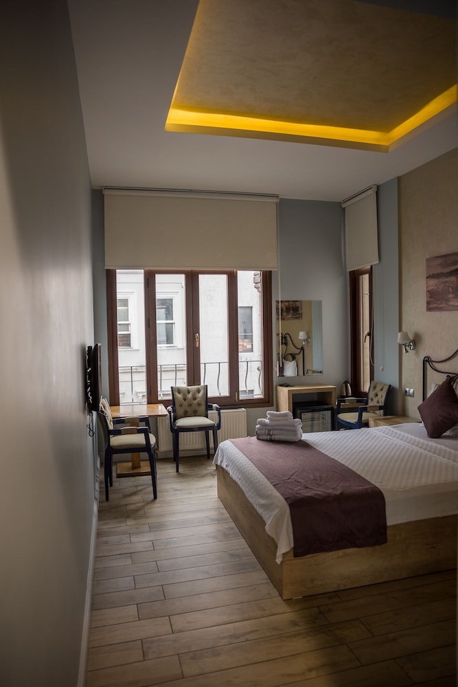 RAGIP PASHA APARTMENTS 25/73