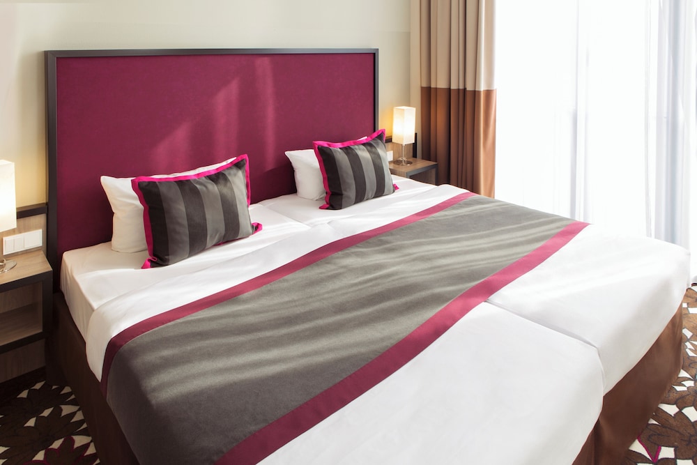 STANDARD, DOUBLE BED