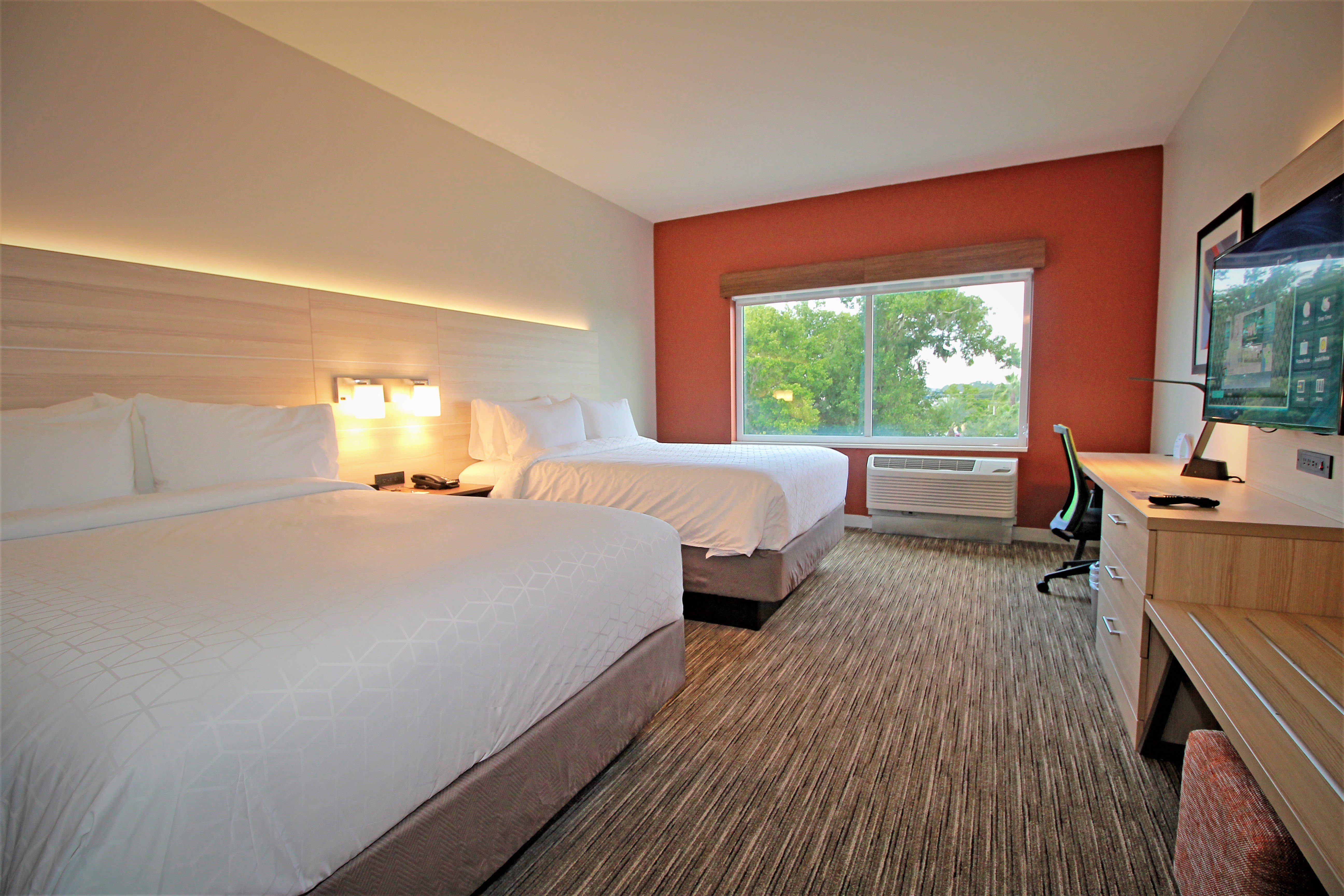 Holiday Inn Express & Suites Ocala 17/46