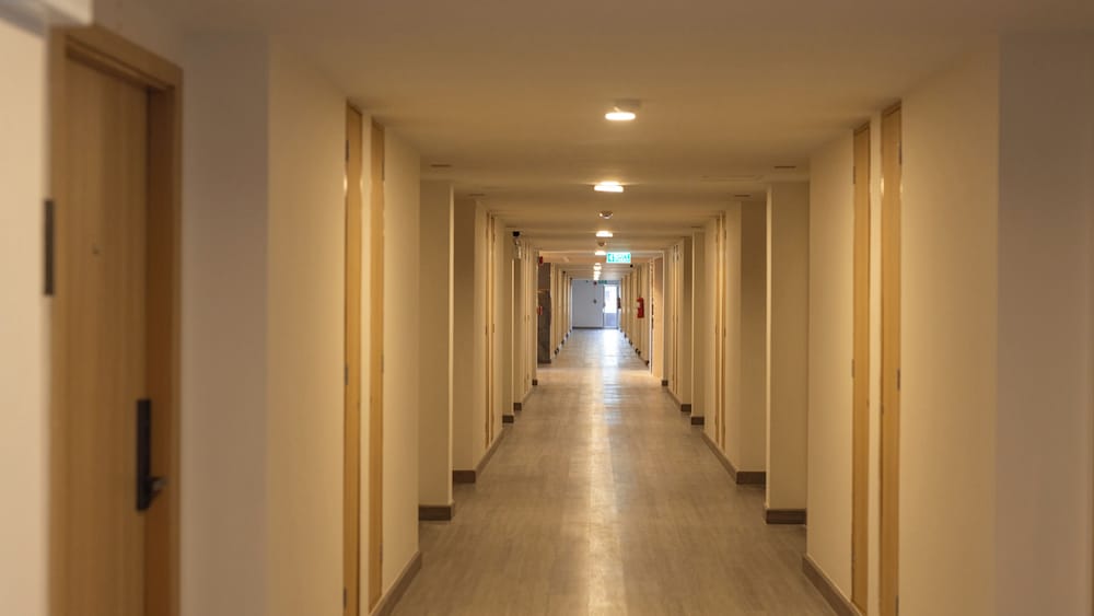 B2 Surat Thani Boutique & Budget Hotel 39/44