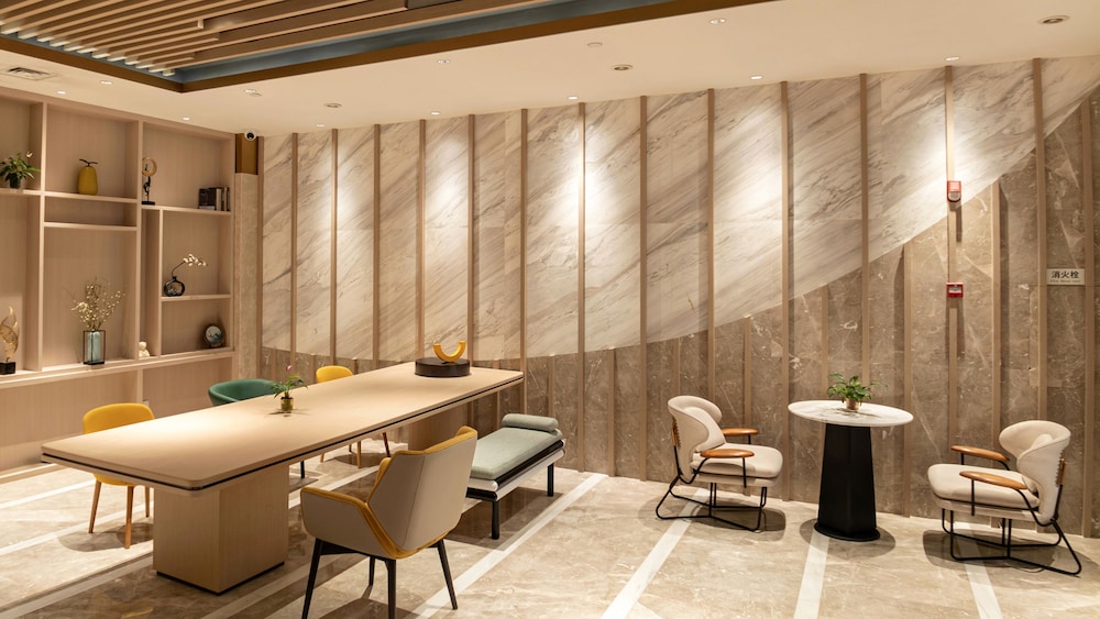 Holiday Inn Dujiangyan Ancient Town 29/50