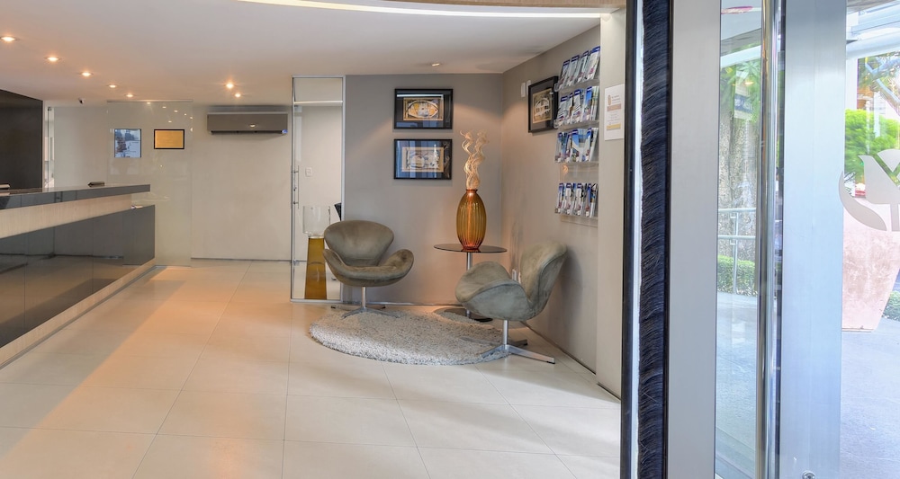 Ibis Styles Belem Nazare 35/63