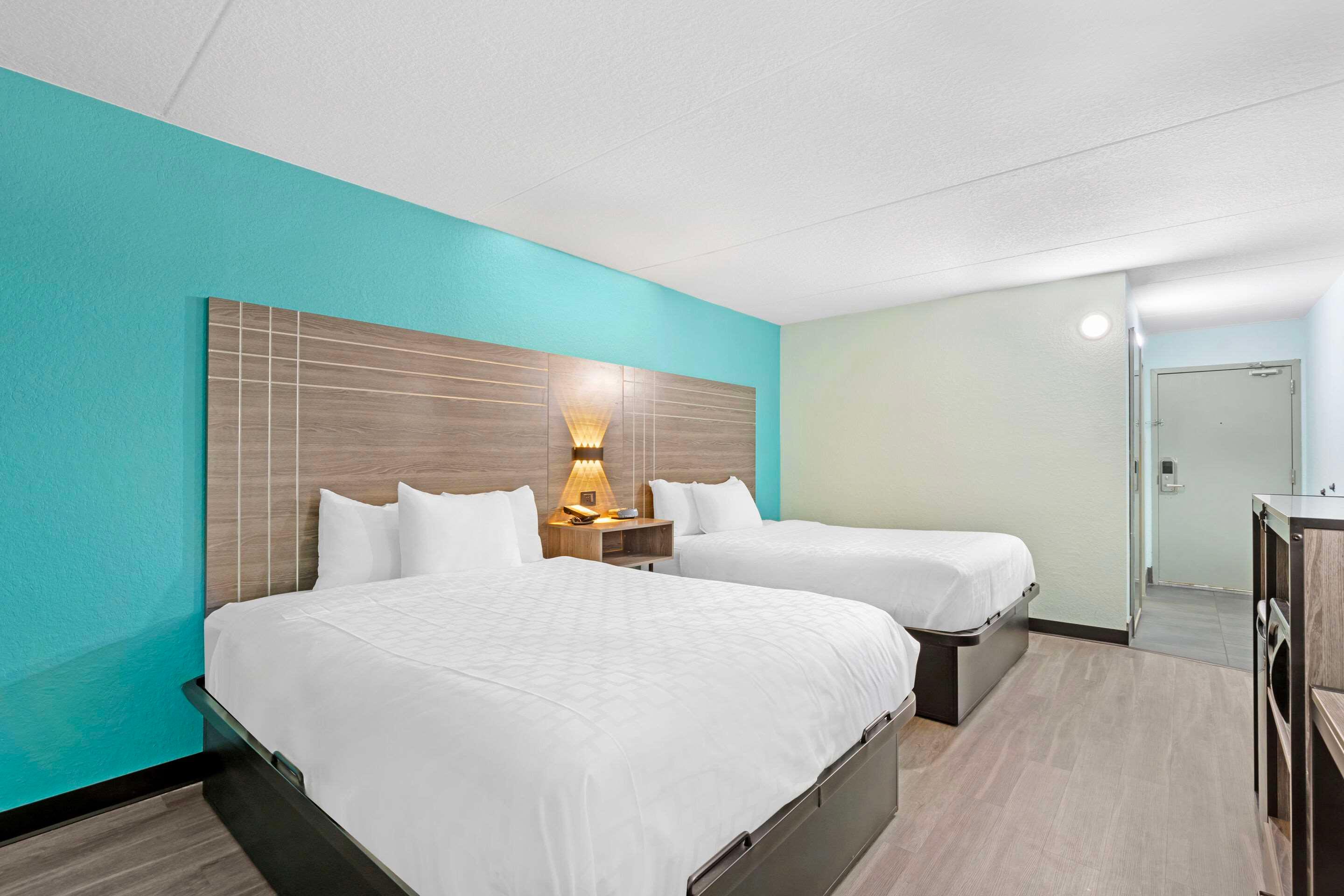 ROOM, 2 QUEEN BEDS