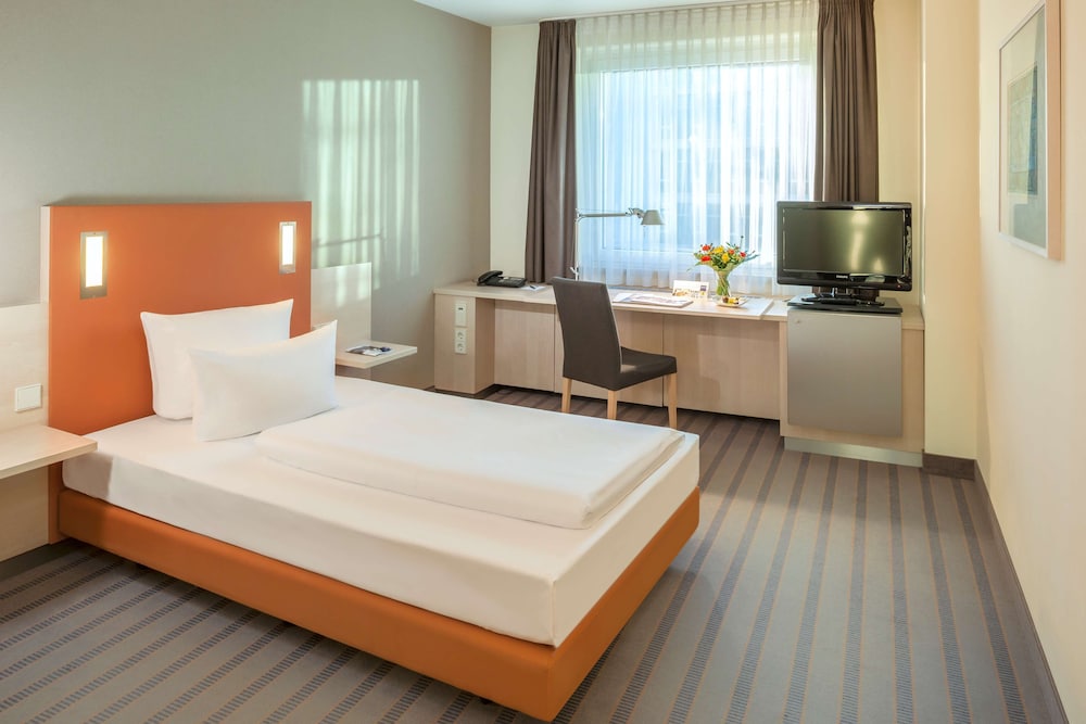 ESSENTIAL, DOUBLE BED