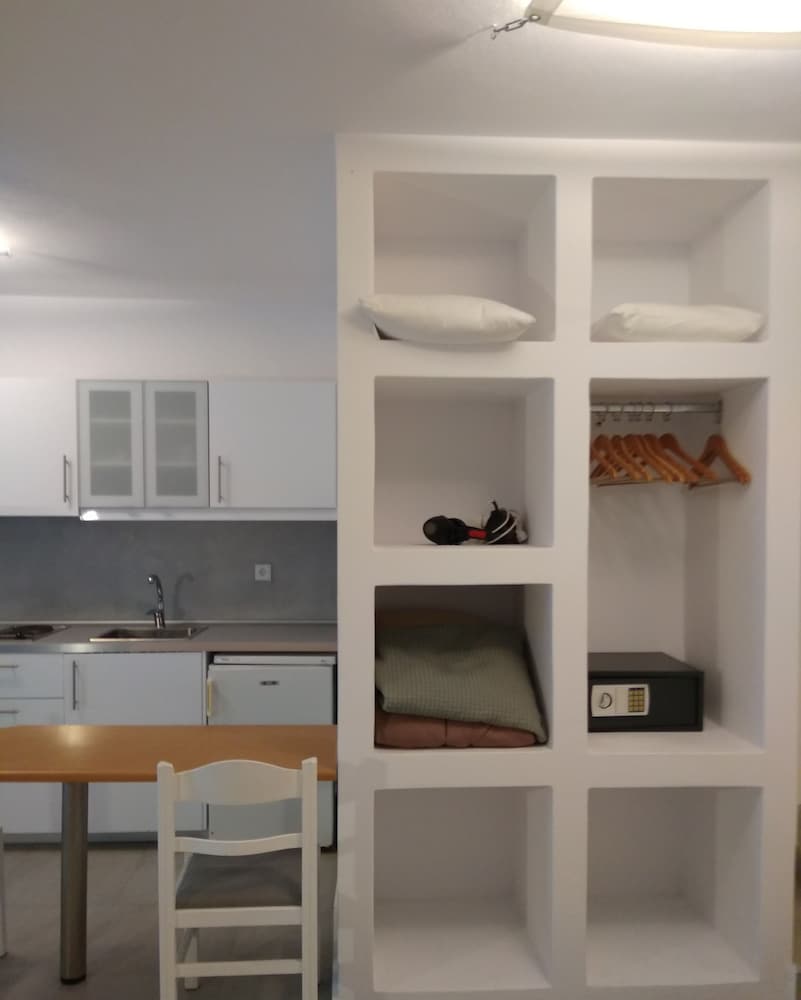 Milos Bay Suites 35/50