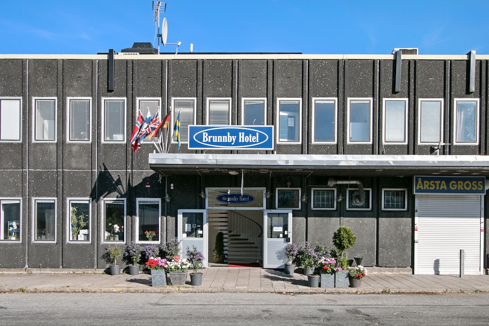 Brunnby Hotel 2/54