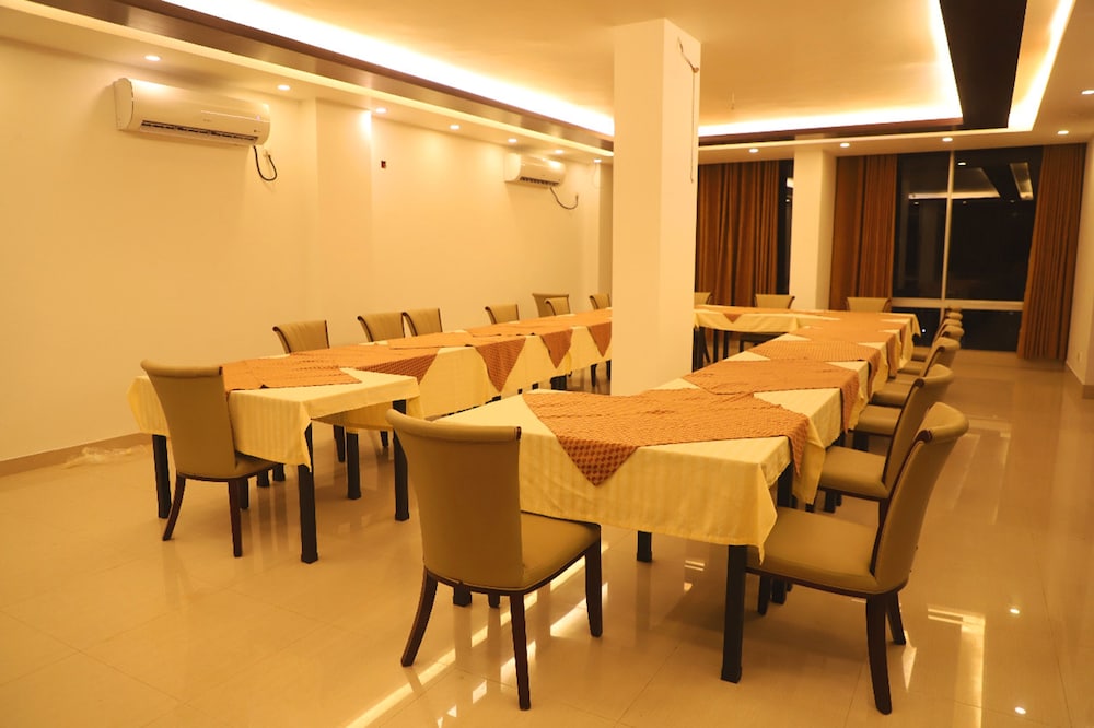 La Vista Hotel 35/44