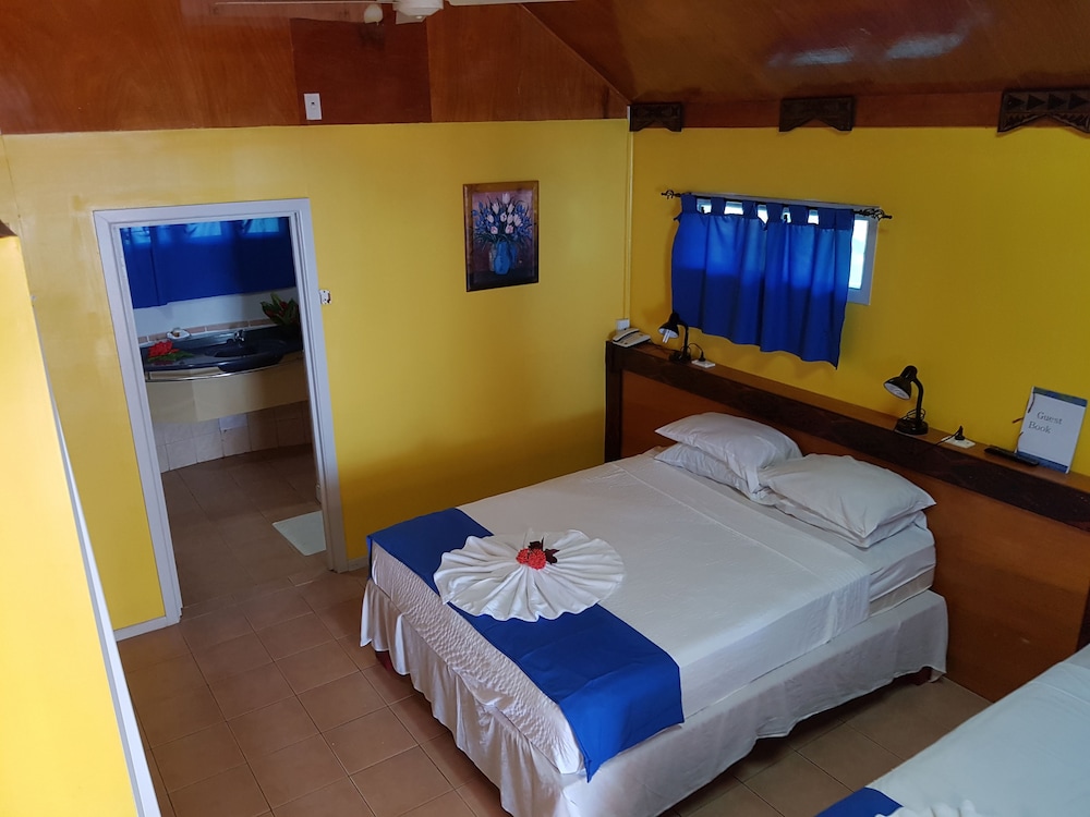 Le Uaina Beach Resort 15/50