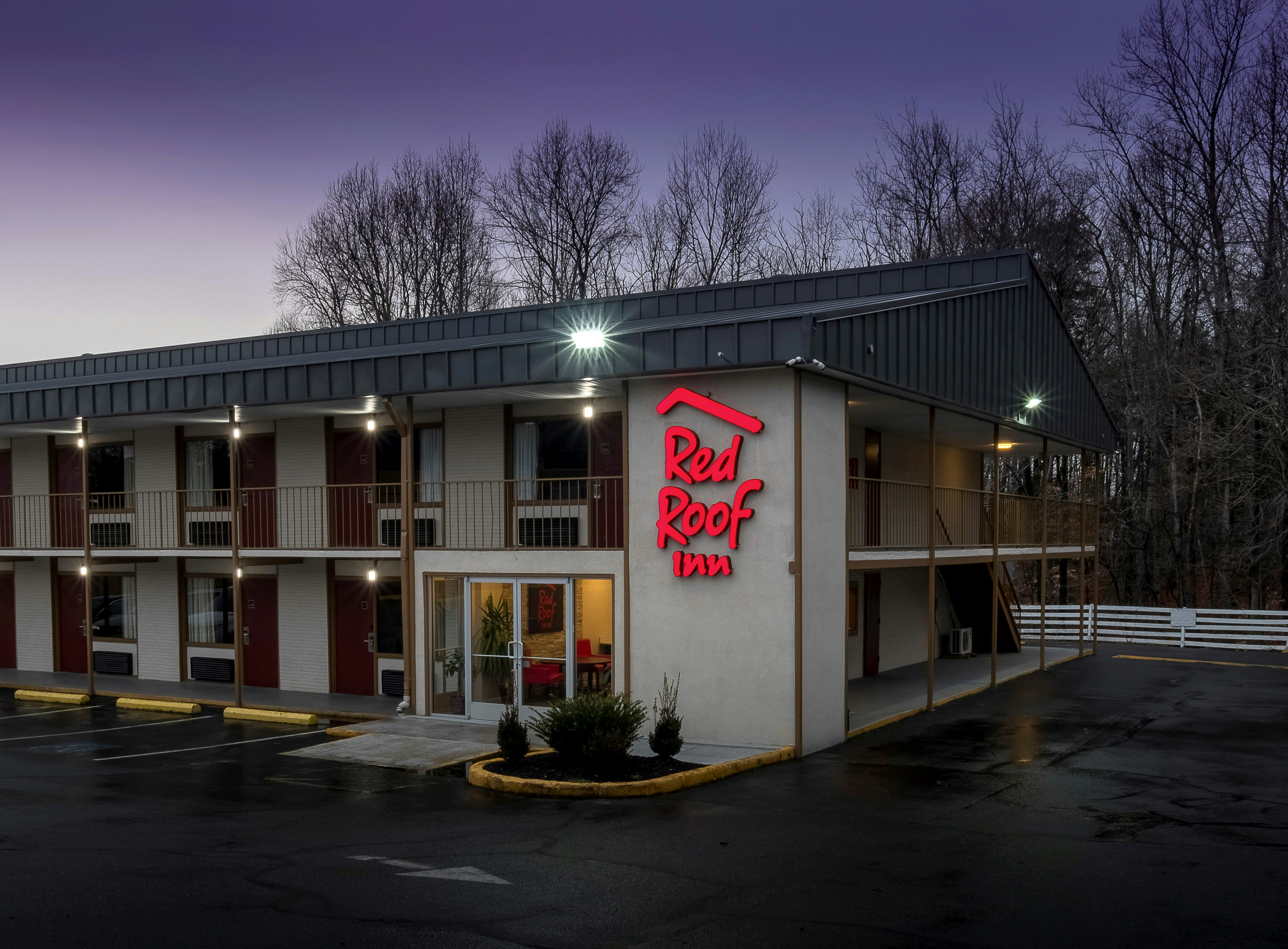 Red Roof Inn Fredericksburg North 2/38