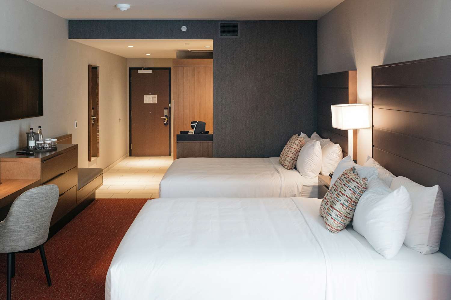 Revel Hotel Des Moines Urbandale, Tapestry Collection by Hilton 29/63