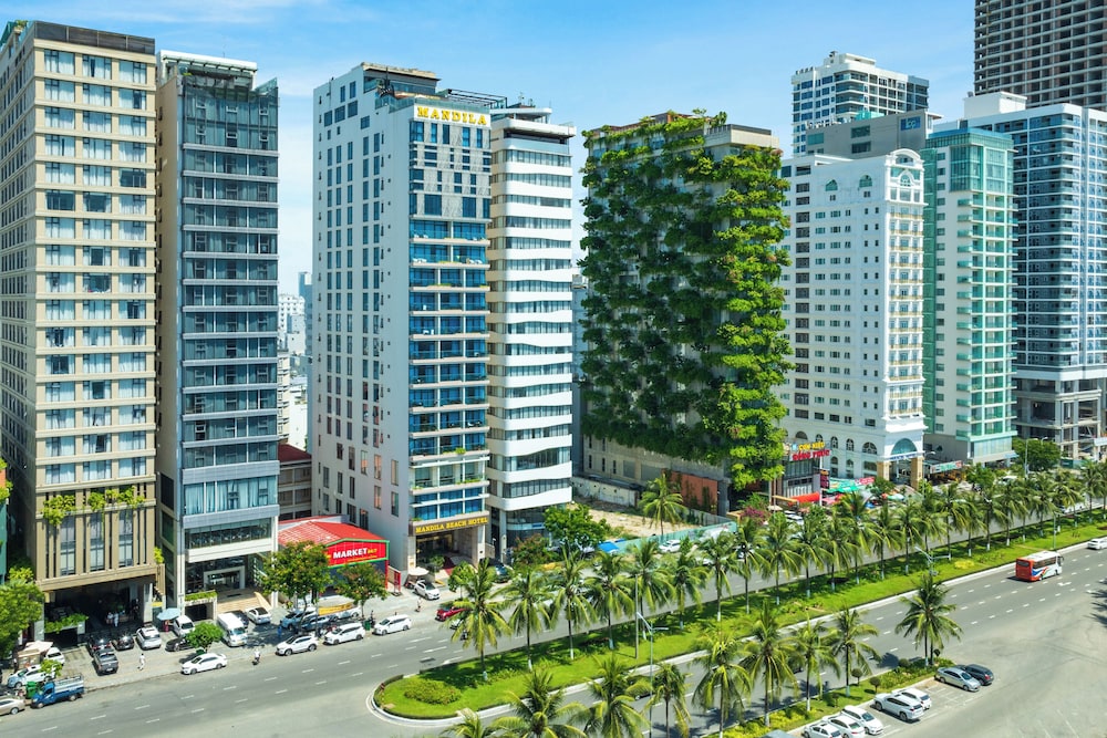 Mandila Beach Hotel Danang 69/77