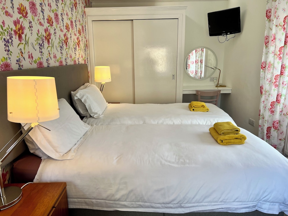 Crieff Armoury Luxury Self Catering Apartment 8/36
