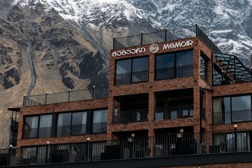Hotel Memoir Kazbegi 2/50
