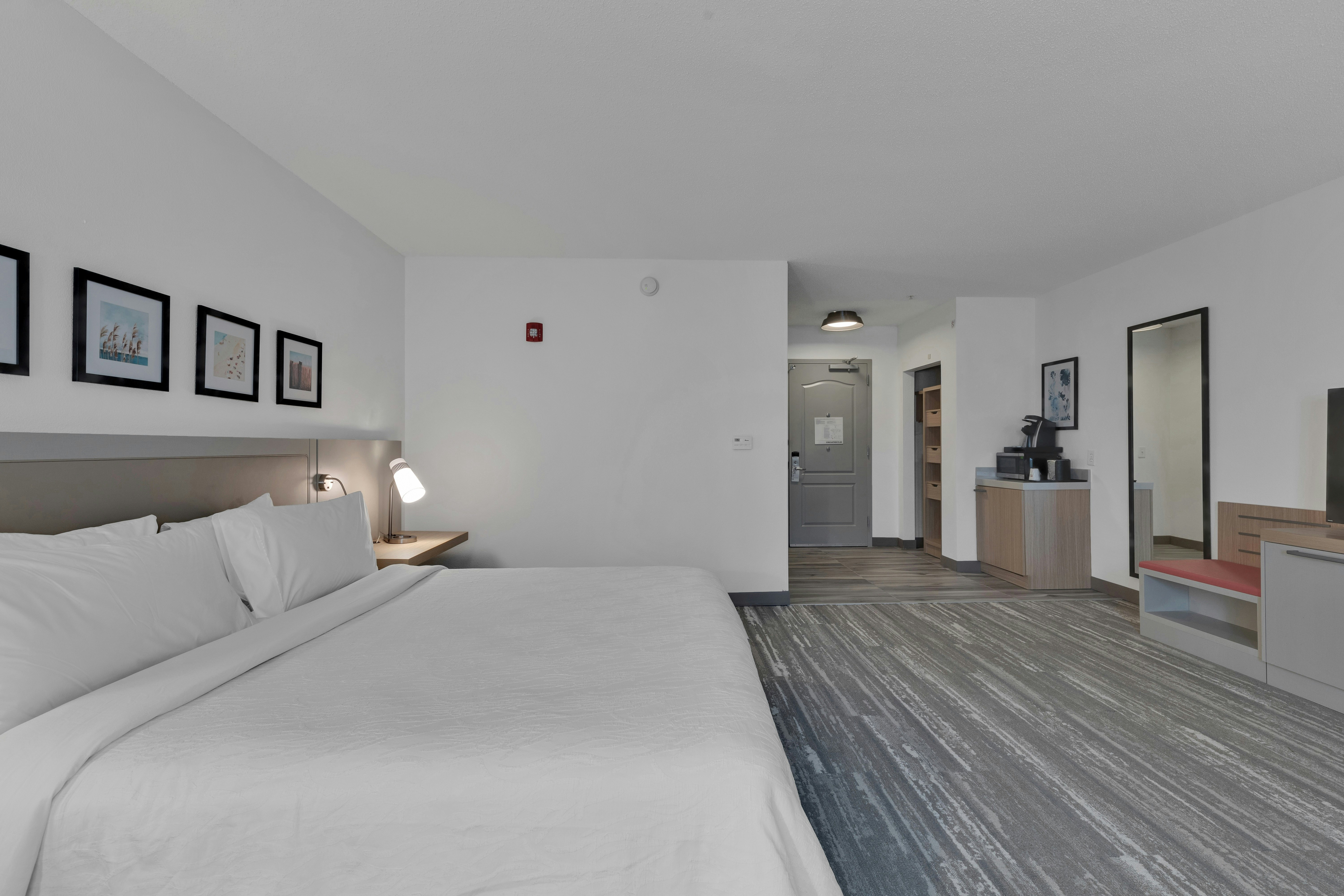 Room, King Bed
