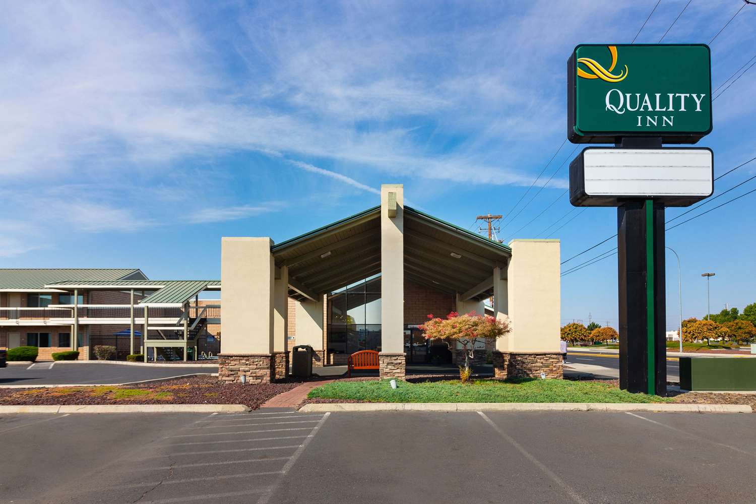 Americas Best Value Inn Yakima 16/17