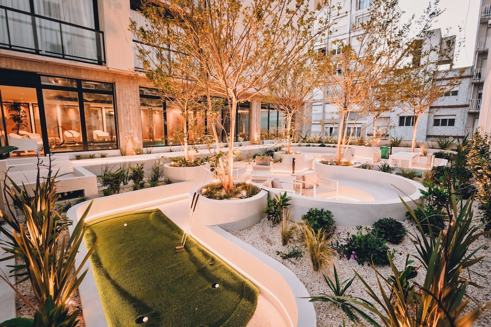 Denver Hotel 45/50