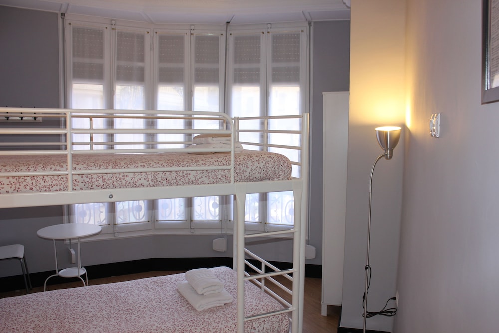 B&B Hi Valencia Canovas 23/60
