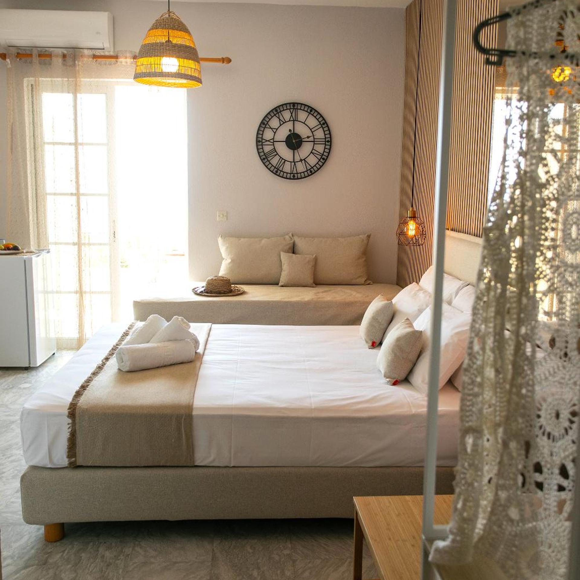 Agios Thomas Hotel 33/66