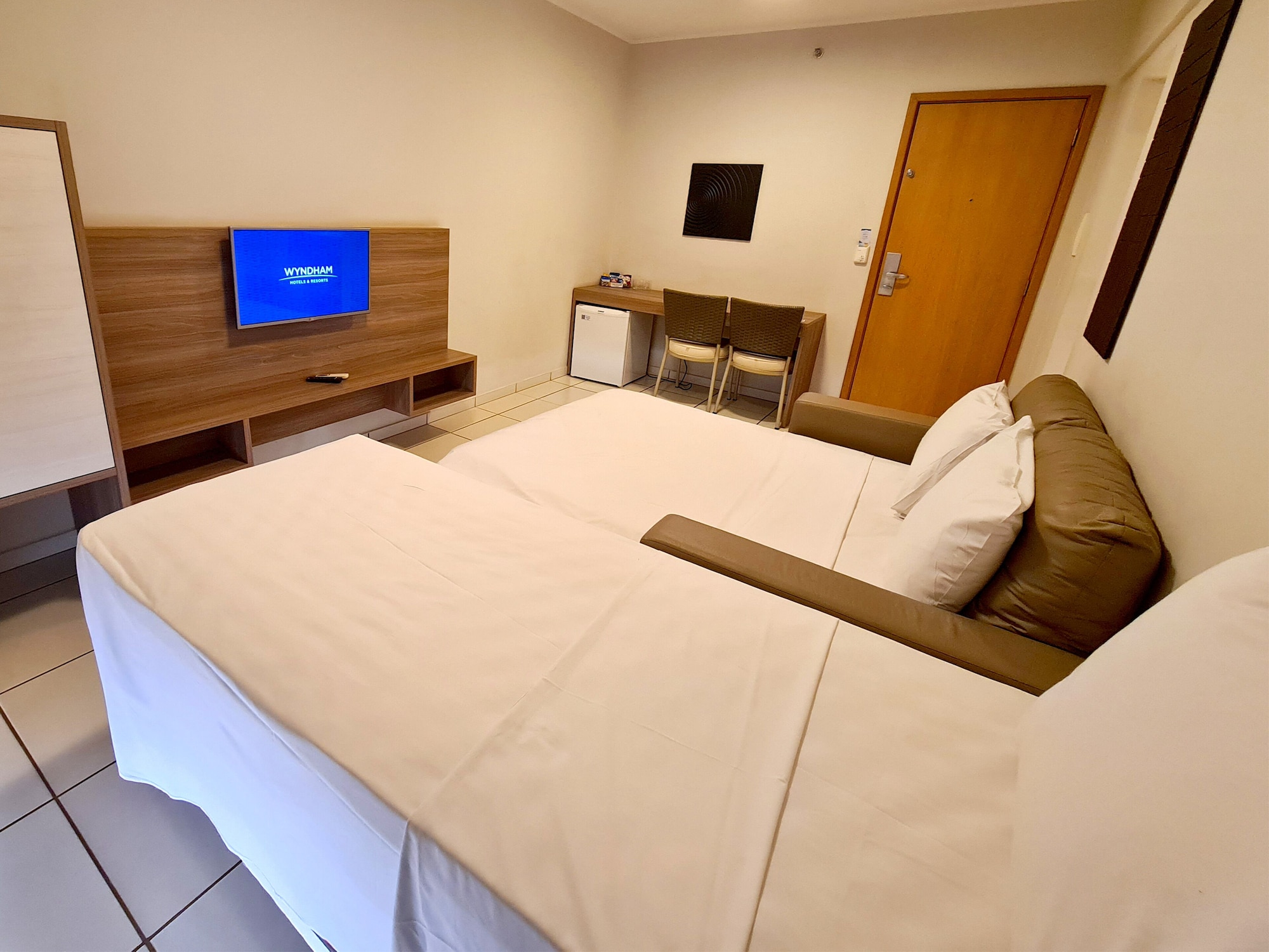 Super, Luxury, Triple, 1 Queen and 1 Single Bed, Pool View
