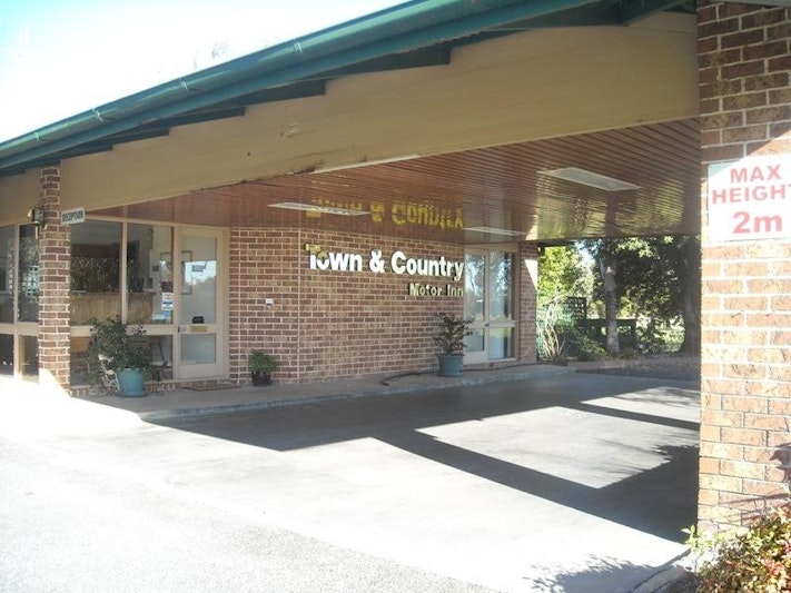 Town &amp; Country Motor Inn Forbes 2/30