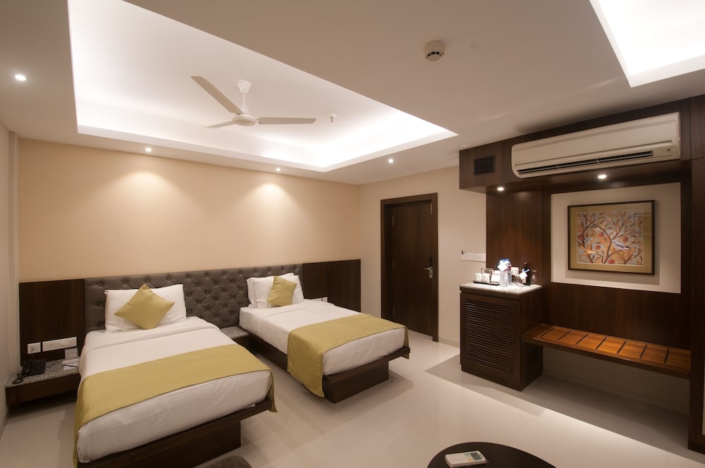 Calangute Towers 5/50