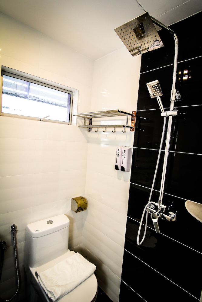 Hotel Lavender Senawang 46/51