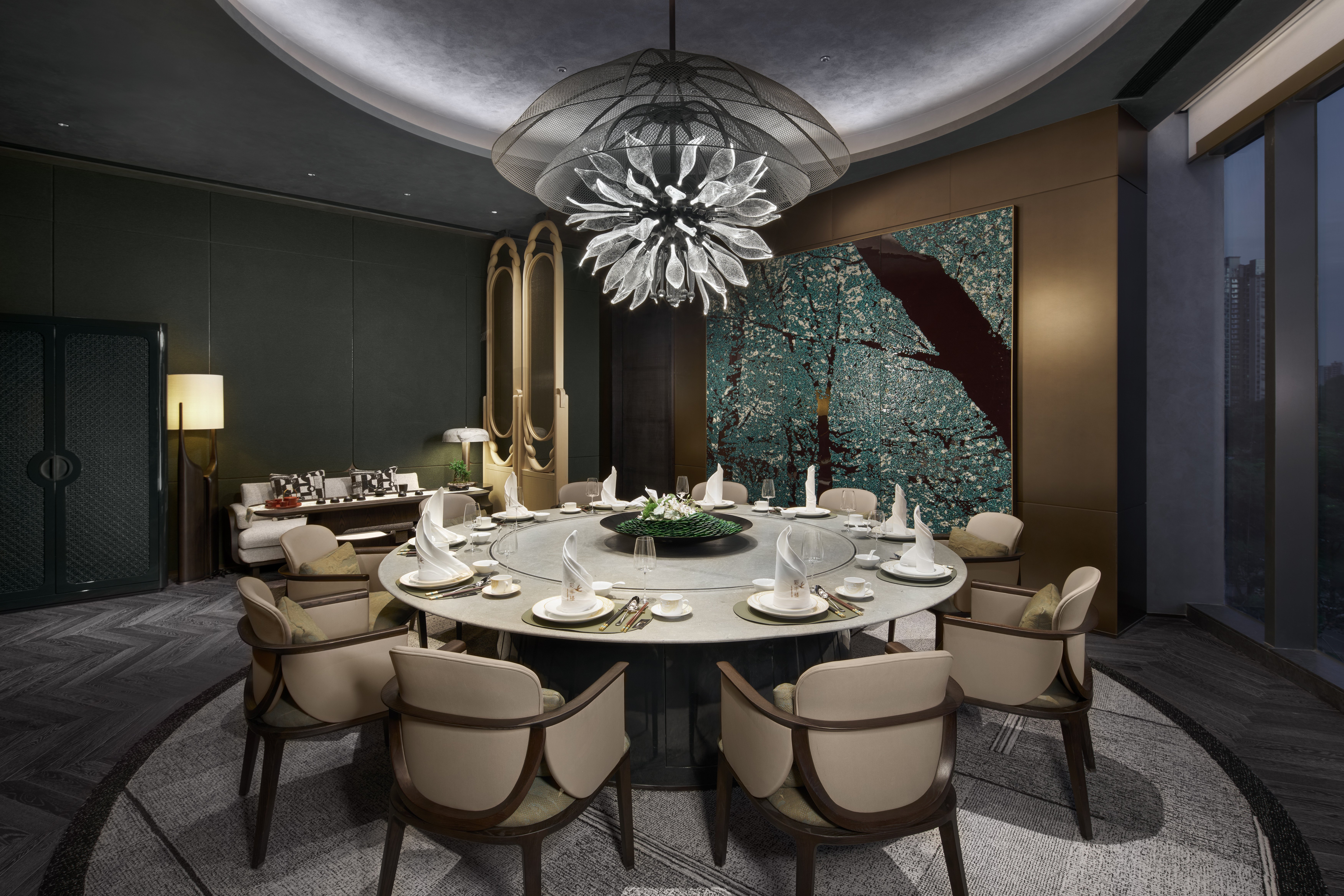 HUALUXE Shenzhen Bao'an by IHG 28/50