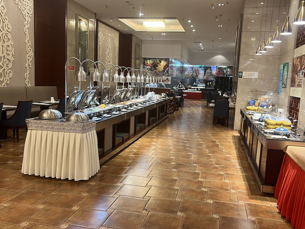 Inner Mongolia Grand Hotel 17/64