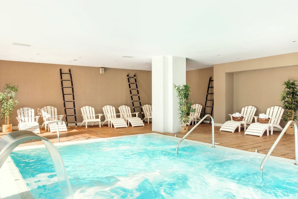 Sunprime Atlantic View Suites And Spa 22/53