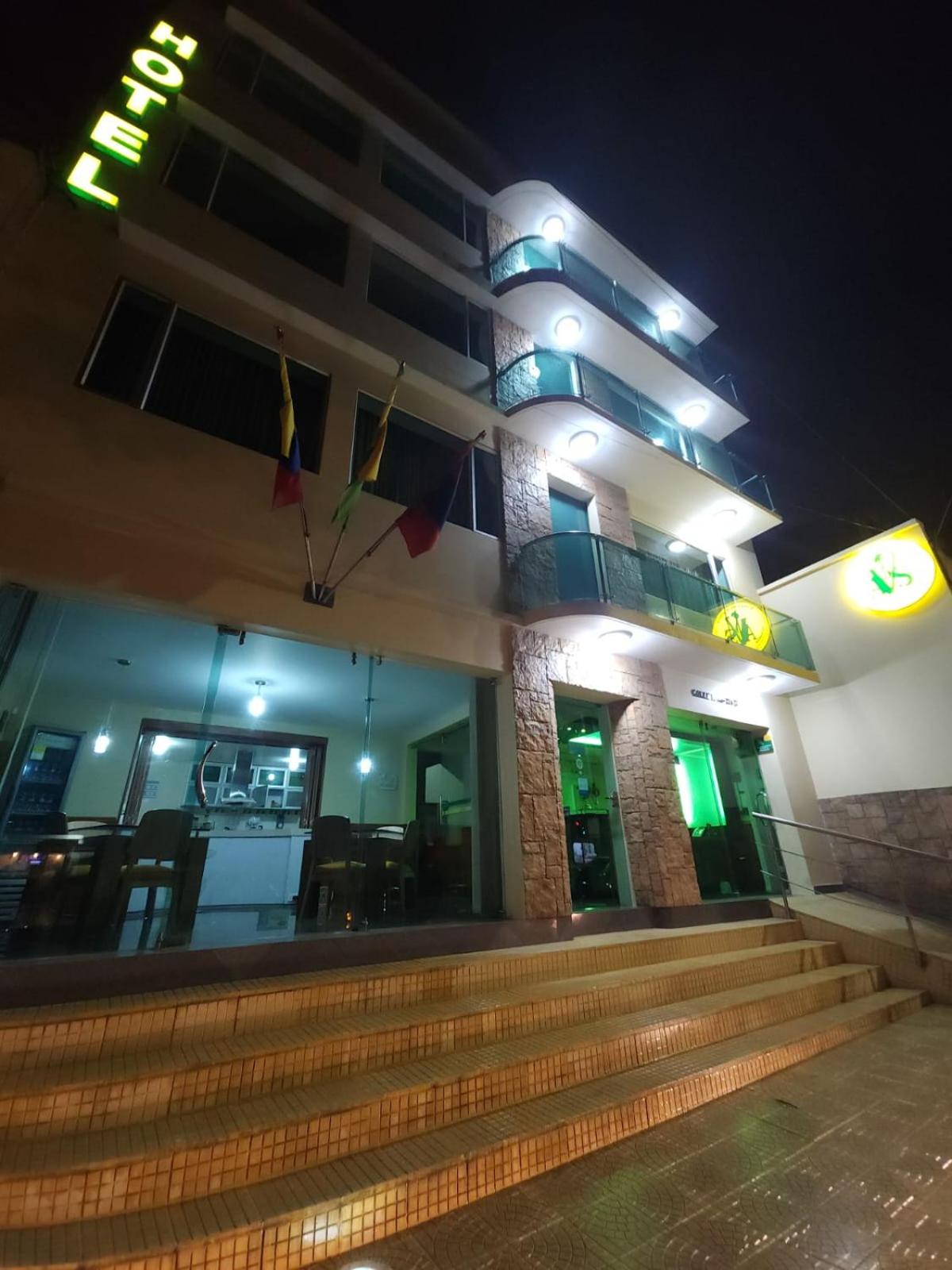 Apartahotel Vincent Suites 3/50