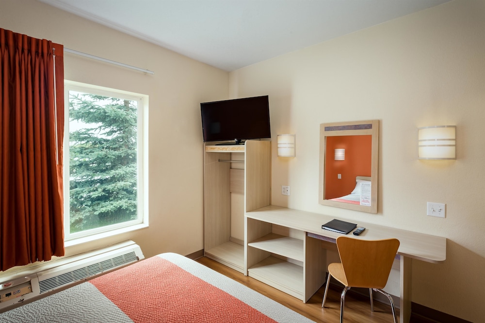 Motel6 Anchorage, AK - Midtown 27/39