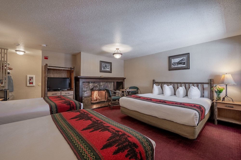 Antler Inn 14/47